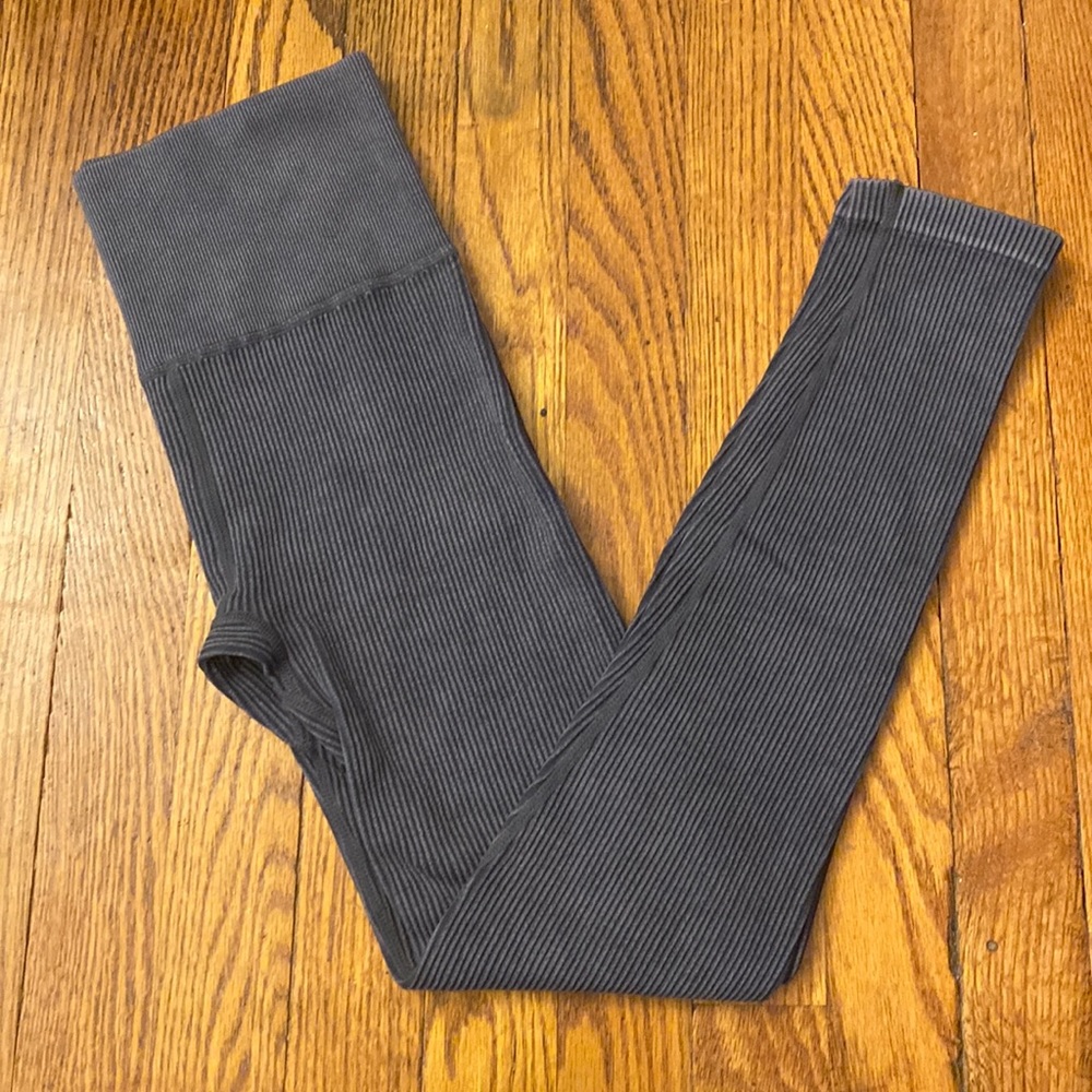XS/S Gray ribbed lounge/workout leggings